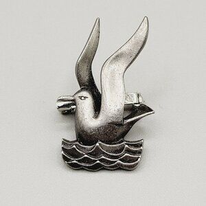 Seagull Sea Bird Wings Up on Waves Water Brooch Pewter Silver Tone Pin
